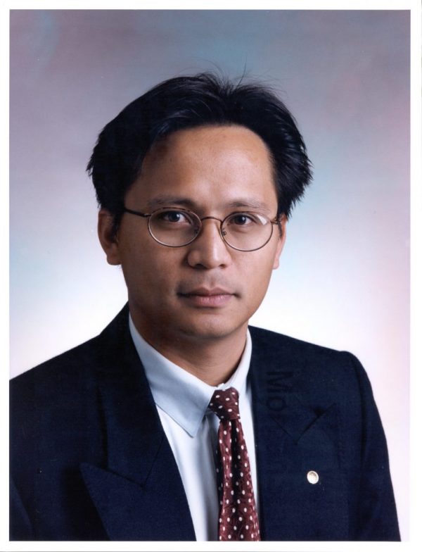 Photo of Professor Moe Win